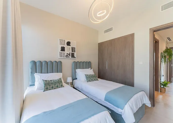 Cosy Luxury Villa Tilal Alghaf