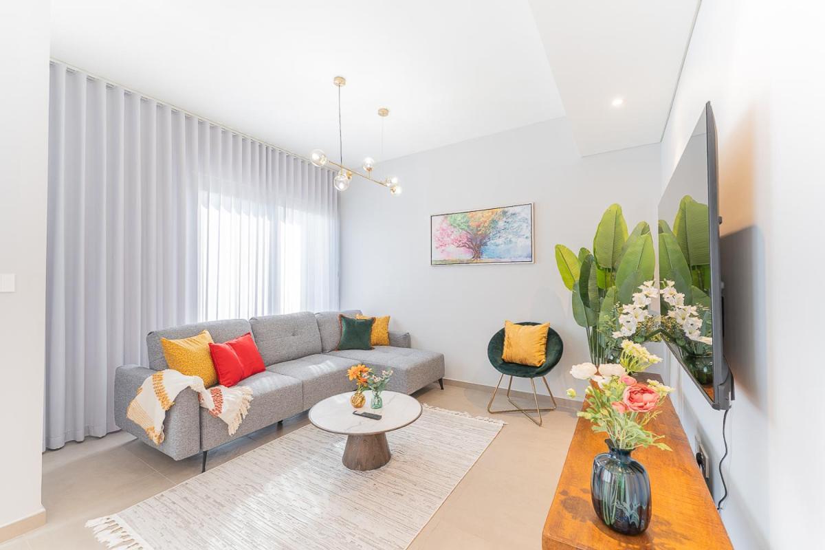 Cosy Luxury Tilal Alghaf Holiday home